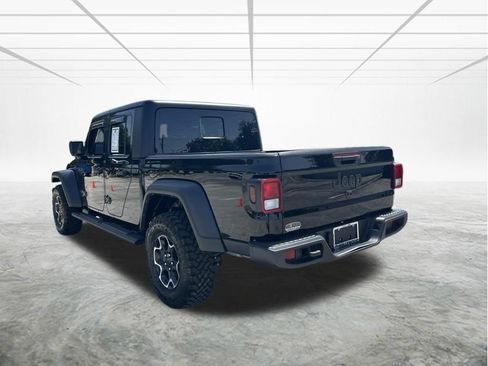 Used 2024 Jeep Gladiator Sport AWD/4WD image 6