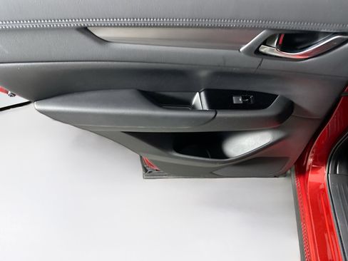 Used 2019 MAZDA CX-5 Touring image 26