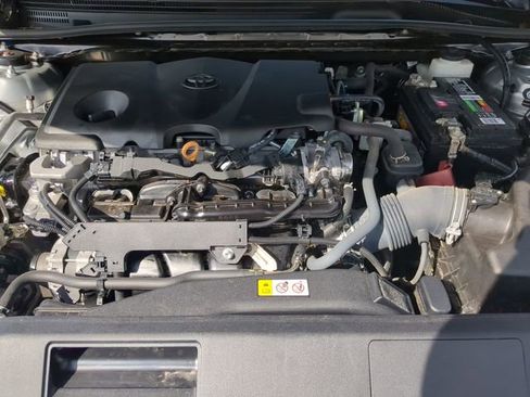 Used 2022 Toyota Camry LE FWD image 36