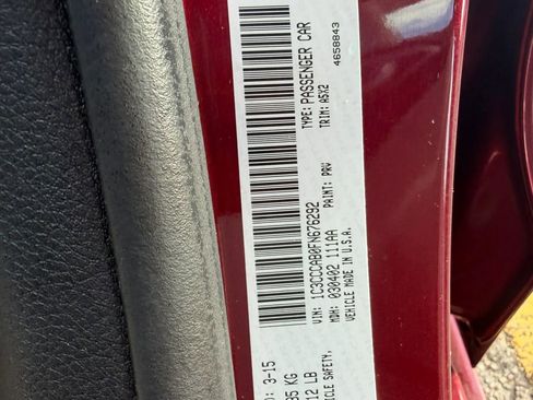 Used 2015 Chrysler 200 Limited w/ Convenience Group image 30