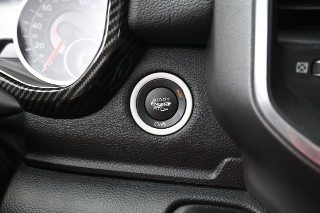 Used 2022 RAM 1500 Laramie w/ Sport Appearance Package AWD/4WD image 31