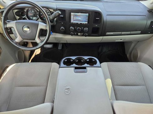 Used 2009 Chevrolet Silverado 1500 LT w/ Texas Edition AWD/4WD image 25