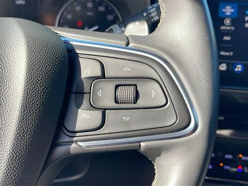 Used 2021 Buick Envision Essence w/ Sport Touring Package image 23