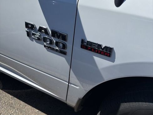 Used 2022 RAM 1500 Tradesman w/ Electronics Group RWD image 3