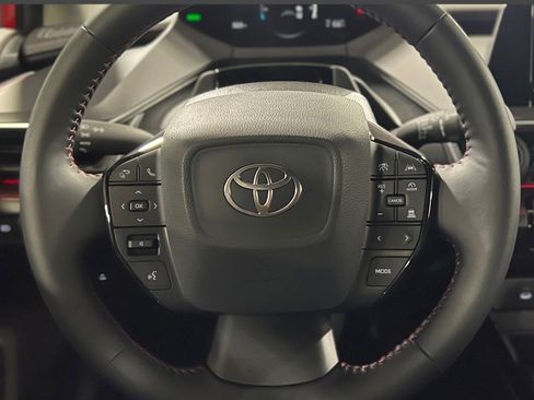 Certified 2026 Toyota Prius Plug-In Hybrid image 32