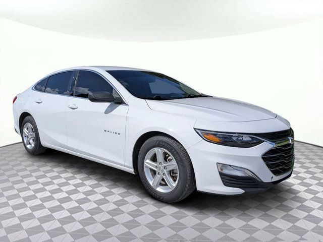 Used 2021 Chevrolet Malibu LS FWD image 2