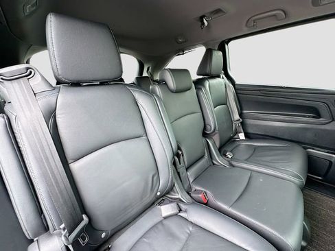 Certified 2024 Honda Odyssey Touring image 30