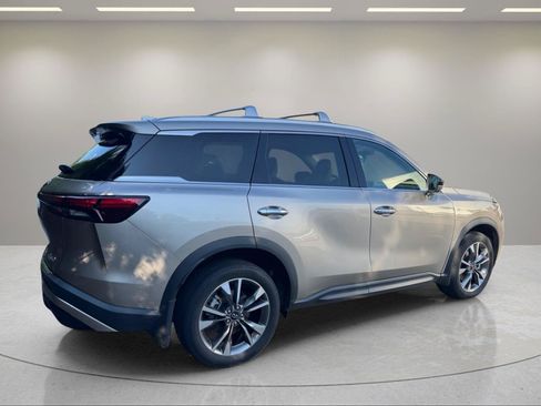 Used 2024 INFINITI QX60 Luxe w/ Cargo Package FWD image 13