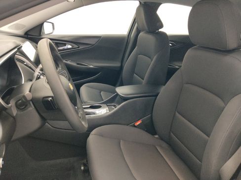 Used 2022 Chevrolet Malibu LS FWD image 17