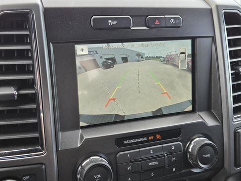 Used 2018 Ford F150 XLT w/ Equipment Group 302A Luxury RWD image 18