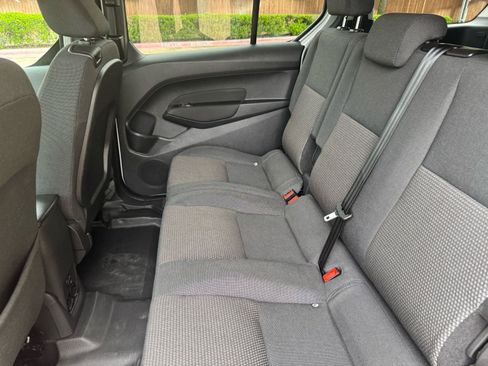 Used 2017 Ford Transit Connect XL image 29
