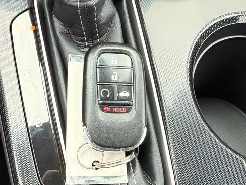 Used 2022 Honda Civic Sport image 11