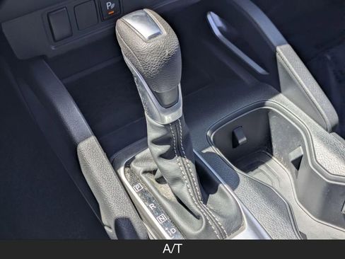 Certified 2025 Nissan Frontier SV RWD image 36