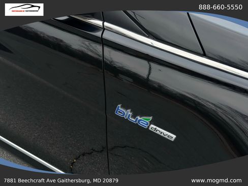 Used 2012 Hyundai Sonata Hybrid w/ Leather Pkg image 4