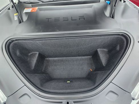 Used 2018 Tesla Model S 75D image 30
