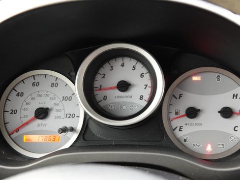 Used 2005 Toyota RAV4 4WD image 63