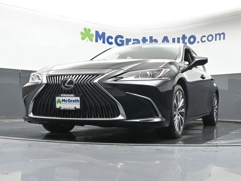 Used 2019 Lexus ES 350 350 w/ Premium Package image 6