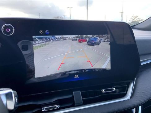 Certified 2026 Chevrolet Equinox LT w/ Convenience Package II image 28