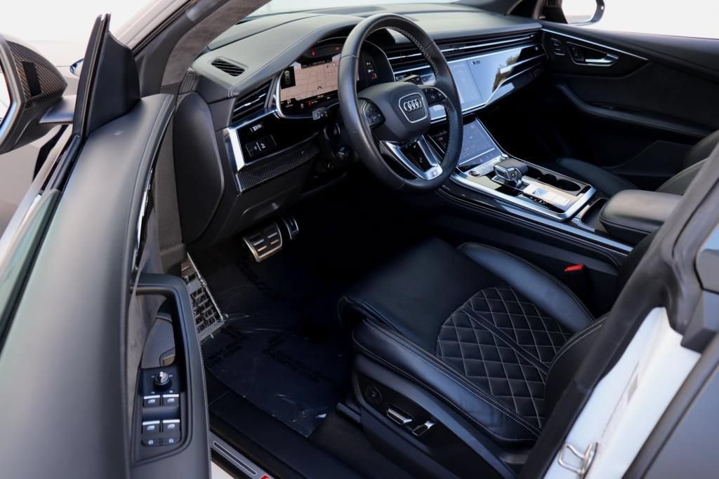 Used 2023 Audi SQ8 Prestige AWD/4WD image 15