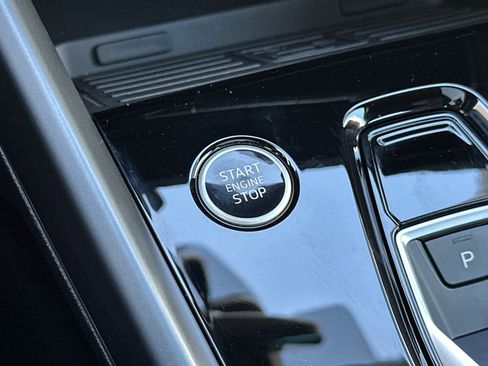 Used 2025 Audi A3 2.0T Premium image 22