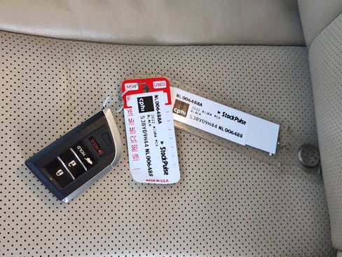 Used 2022 Acura MDX FWD w/ Technology Package image 35