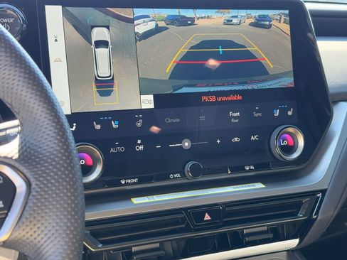 Used 2025 Lexus TX 500h AWD w/ Technology Package image 25