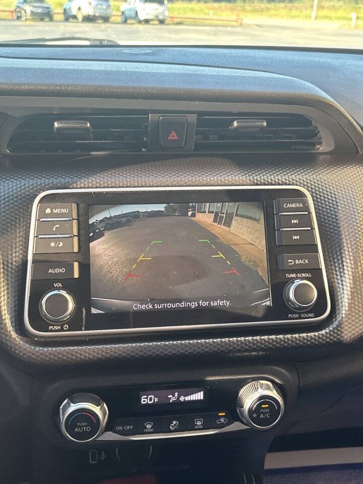 Used 2020 Nissan Kicks SV FWD image 14