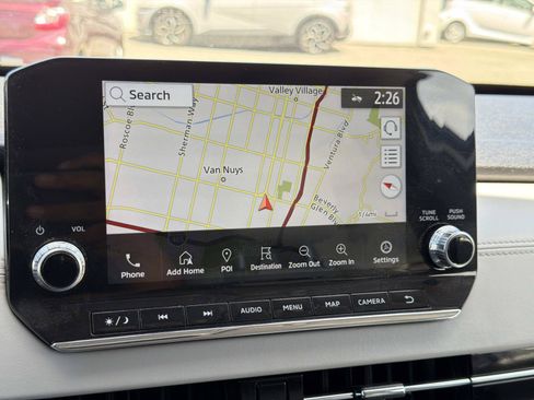 Used 2024 Mitsubishi Outlander 4WD Plug-In Hybrid image 30