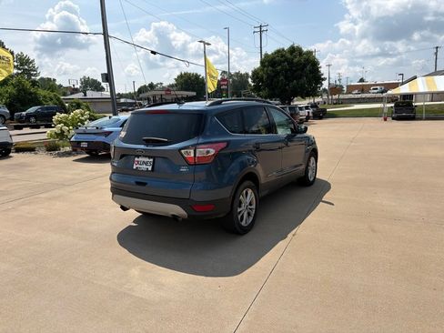 Used 2018 Ford Escape SEL w/ Ford Safe & Smart Package AWD/4WD image 9