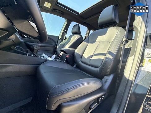 Certified 2025 Subaru Forester Limited image 11