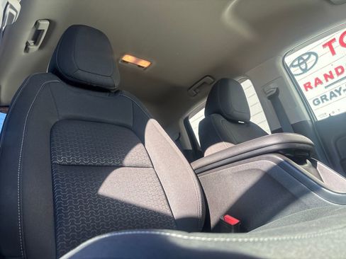 Used 2017 GMC Canyon SLE w/ SLE Convenience Package image 25