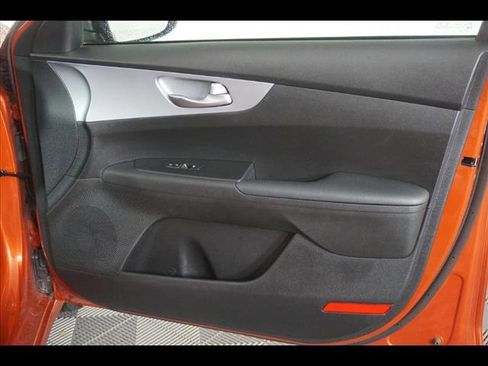 Used 2024 Kia Forte LXS image 8