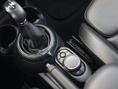 Used 2017 MINI Cooper S FWD image 35