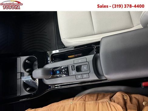 New 2026 Toyota Prius XLE image 13