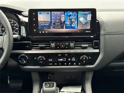 New 2026 Nissan Pathfinder SV image 15