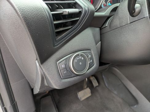 Used 2019 Ford Escape SEL image 20