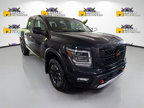 Used 2021 Nissan Titan PRO-4X AWD/4WD image 3