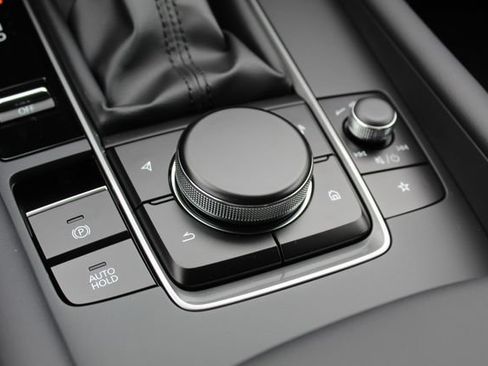 New 2026 MAZDA MAZDA3 s FWD image 24
