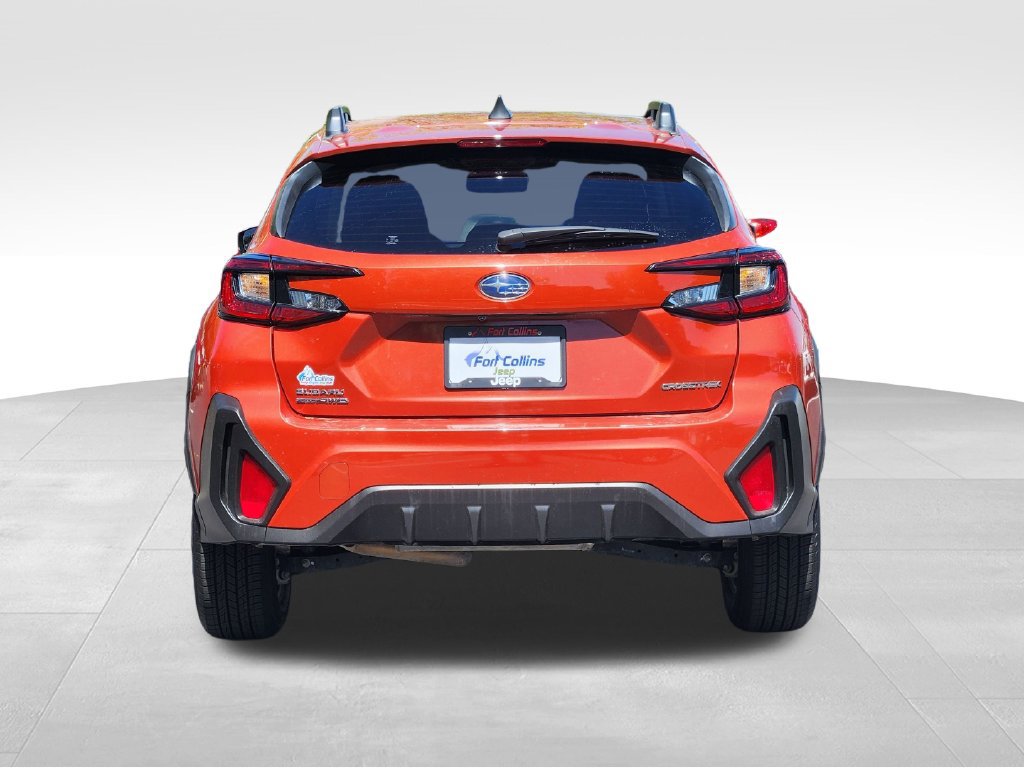 Used 2025 Subaru Crosstrek 2.5i Premium AWD/4WD image 6