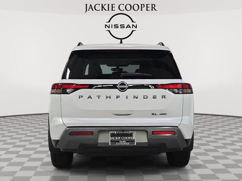 New 2026 Nissan Pathfinder SL w/ Cargo Package AWD/4WD image 6