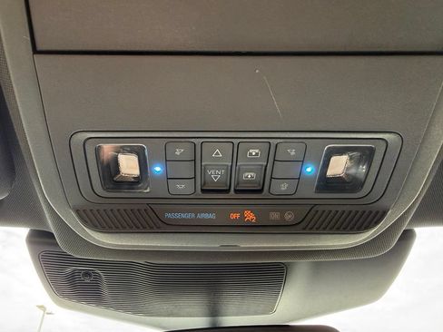 Used 2022 Ford Explorer ST w/ Equipment Group 401A AWD/4WD image 32