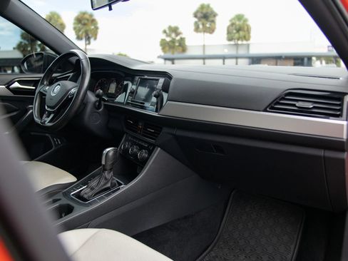 Used 2021 Volkswagen Jetta R-Line FWD image 22