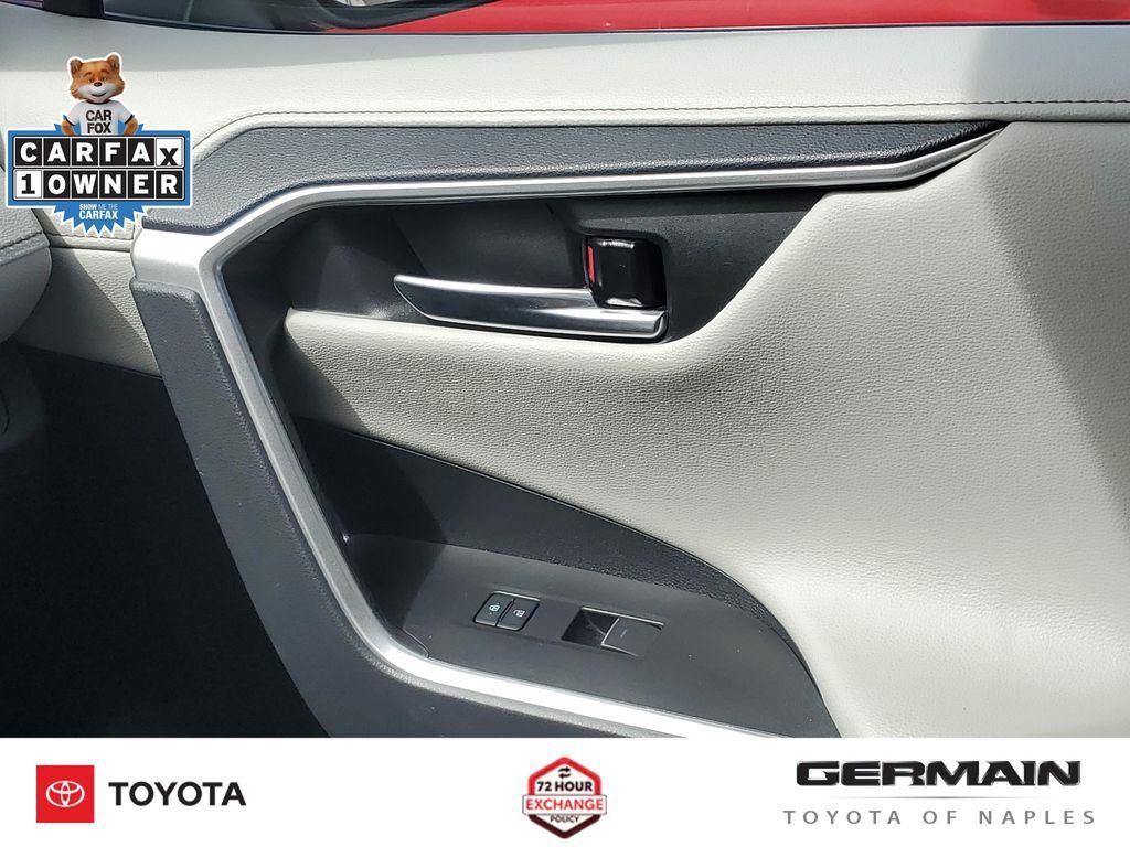 Used 2023 Toyota RAV4 Limited AWD/4WD image 27