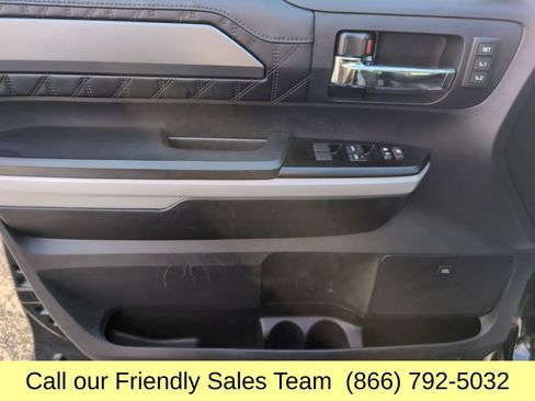 Used 2018 Toyota Tundra Platinum image 13