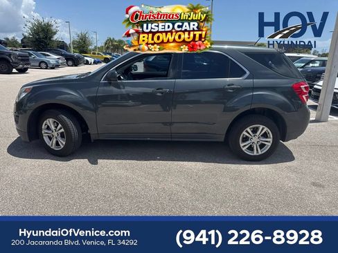Used 2017 Chevrolet Equinox LS FWD image 34