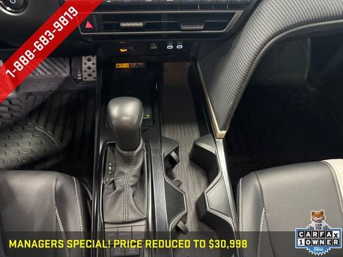 Used 2025 Toyota Camry SE AWD/4WD image 15