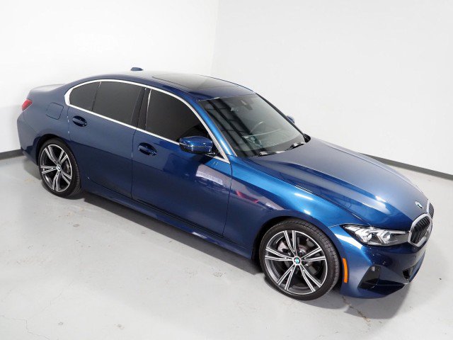 Used 2024 BMW 330i Sedan w/ Premium Package RWD image 12