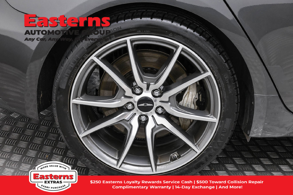 Used 2025 Genesis G70 2.5T RWD image 32
