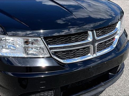 Used 2015 Dodge Journey SE FWD image 30