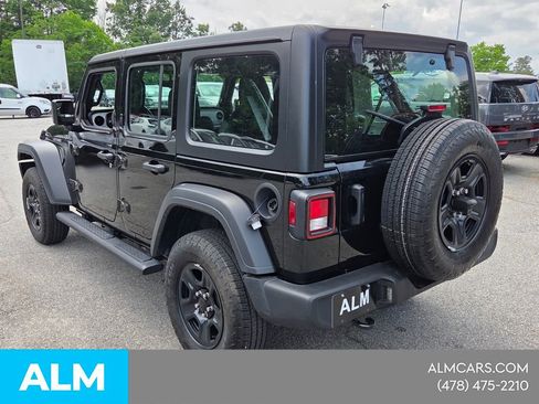 Used 2025 Jeep Wrangler Unlimited Sport AWD/4WD image 12